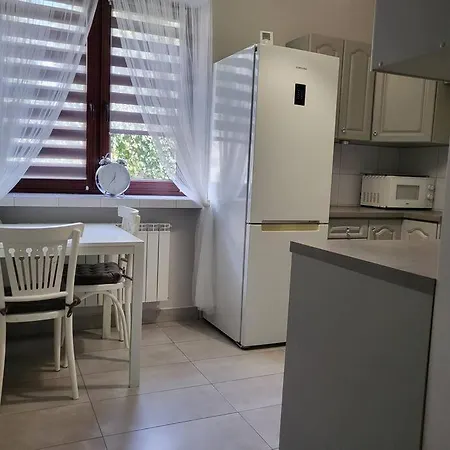 Pokoj Z Kuchnia I Lazienka Zyrardow Exterior photo