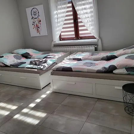 Pokoj Z Kuchnia I Lazienka Zyrardow Exterior photo