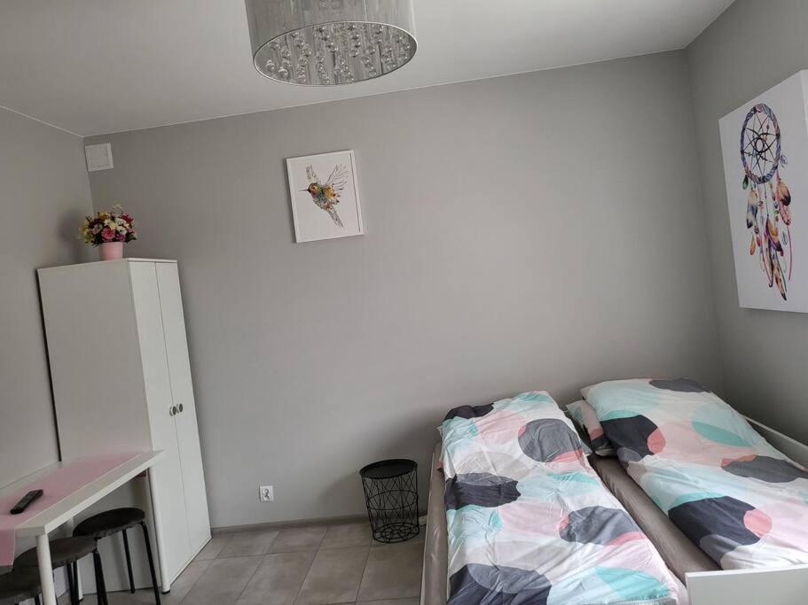 Apartment Z Kuchnia I Lazienka Zyrardow
